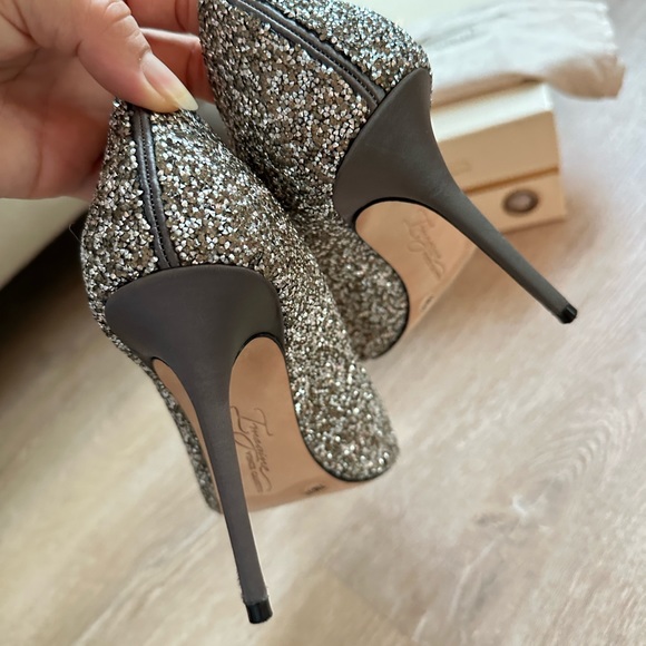 Vince camuto grey sequins heels - Picture 10 of 12